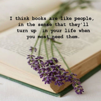 grāmata ir palielināmais stikls, zem kura lasošais lasa pats sevi